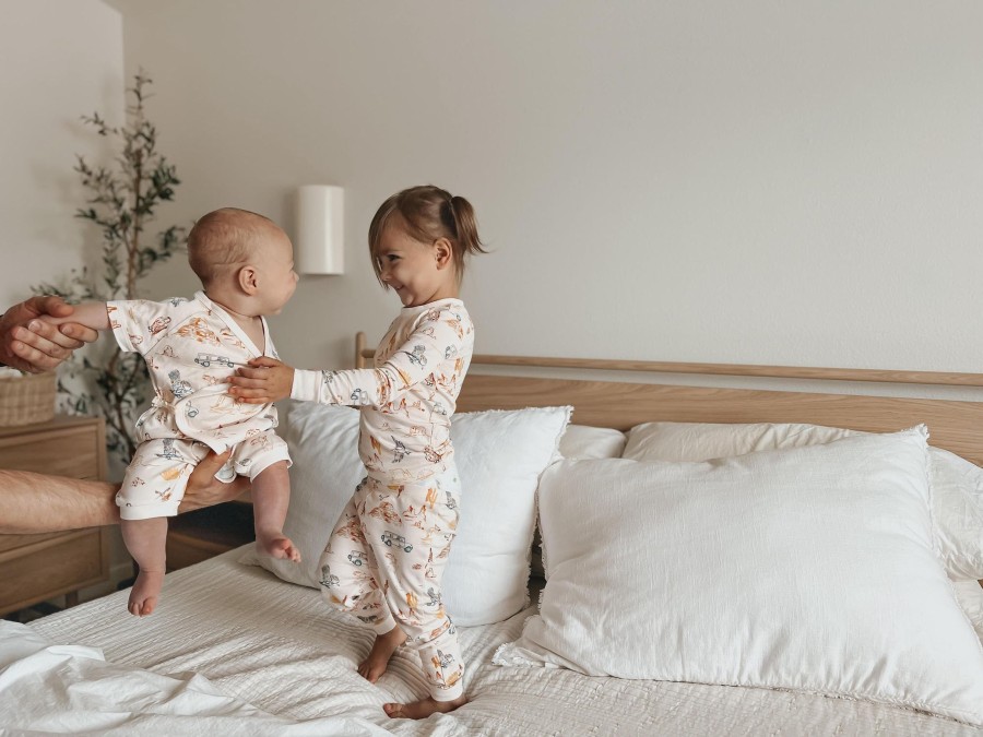 Organic Baby Apparel Apple Park & Organic Farm Buddies One-Pieces | Bamboo Kimono - Canyon